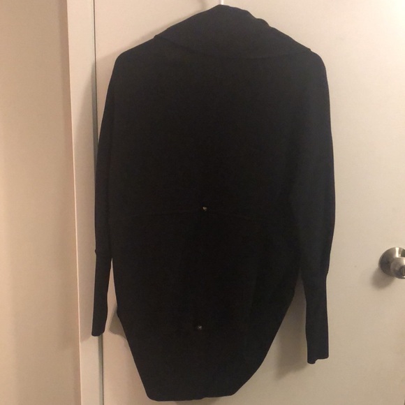 Wilfred XS black cardigan, never worn, perfect condition - Picture 2 of 3